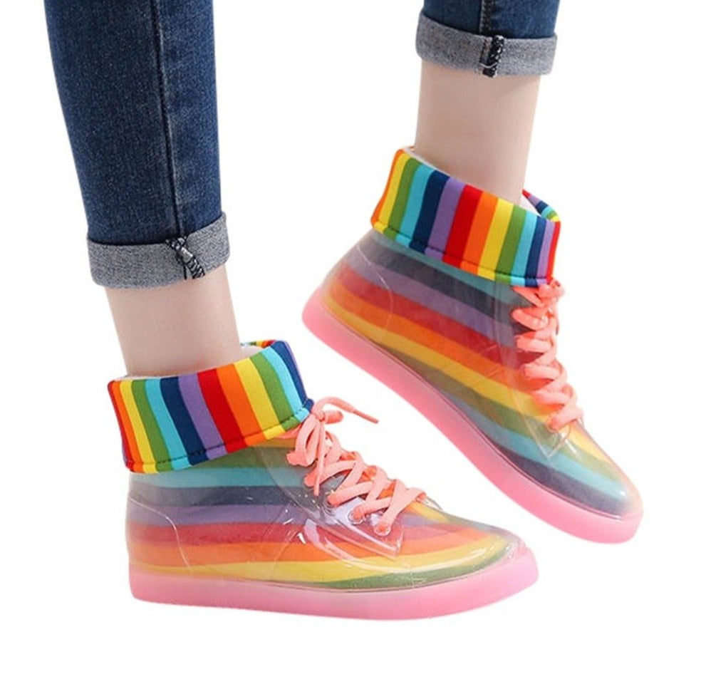 Regenbogen - warme und wasserfeste Damen-Boots