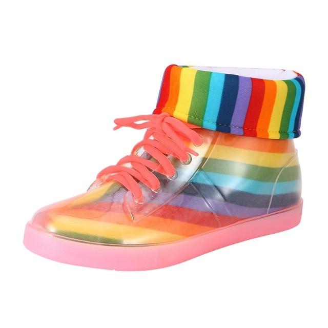 Regenbogen - warme und wasserfeste Damen-Boots